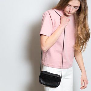 BAGGU Mini Crossbody Leather Camera Bag in Black Pebbled Leather